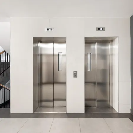 Krasinski Garden Charming By Bookinghost Варшава