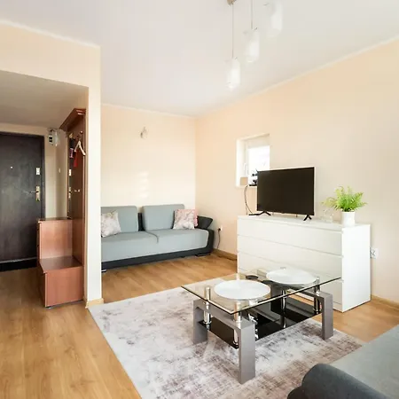 Apartmán Krasinski Garden Charming By Bookinghost